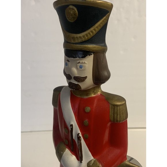 JIM BEAM James B Beam SOLDIER DECANTER Ceramic - Picture 3 of 9